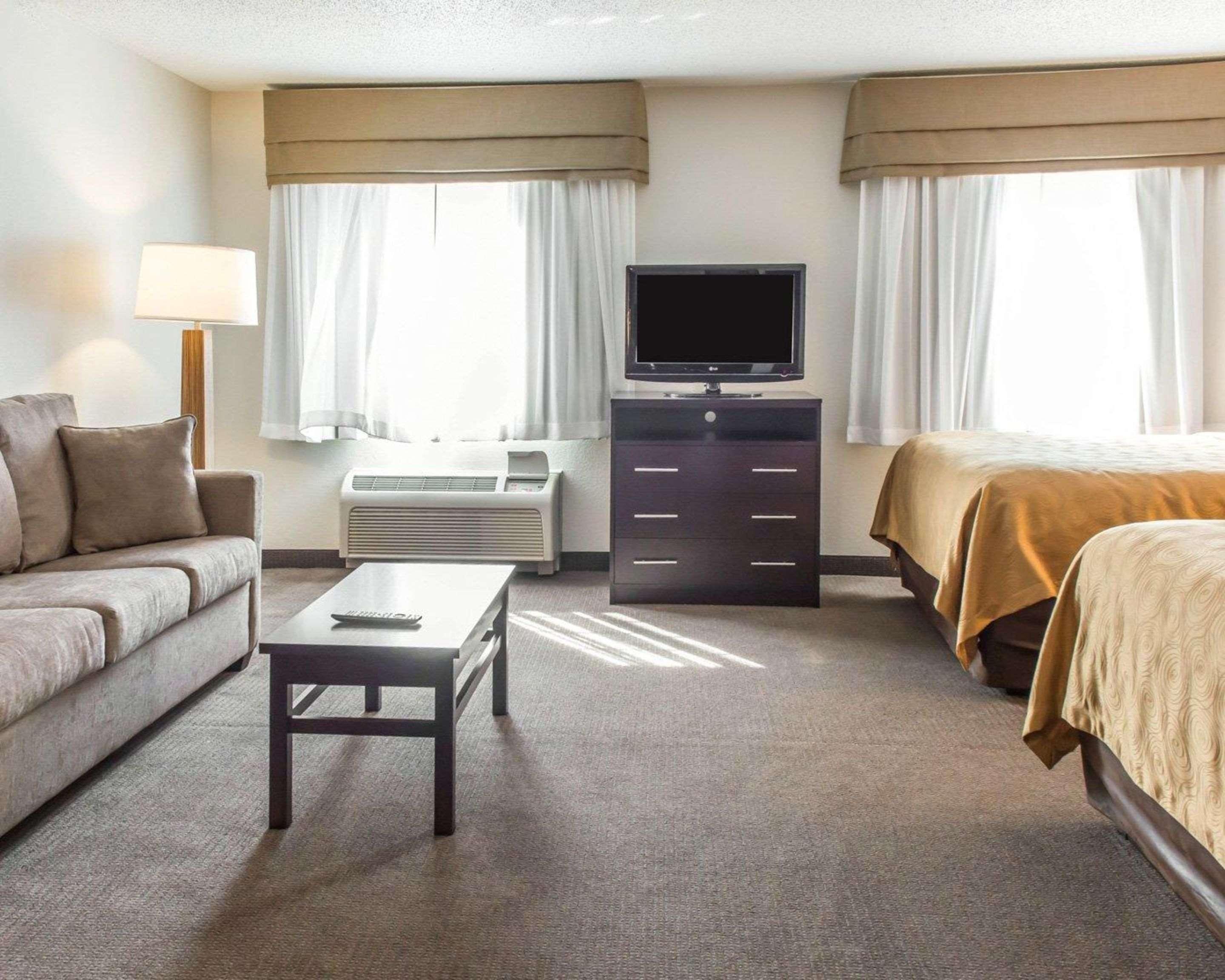 Mainstay Suites Pittsburgh Airport Robinson Township Exterior foto