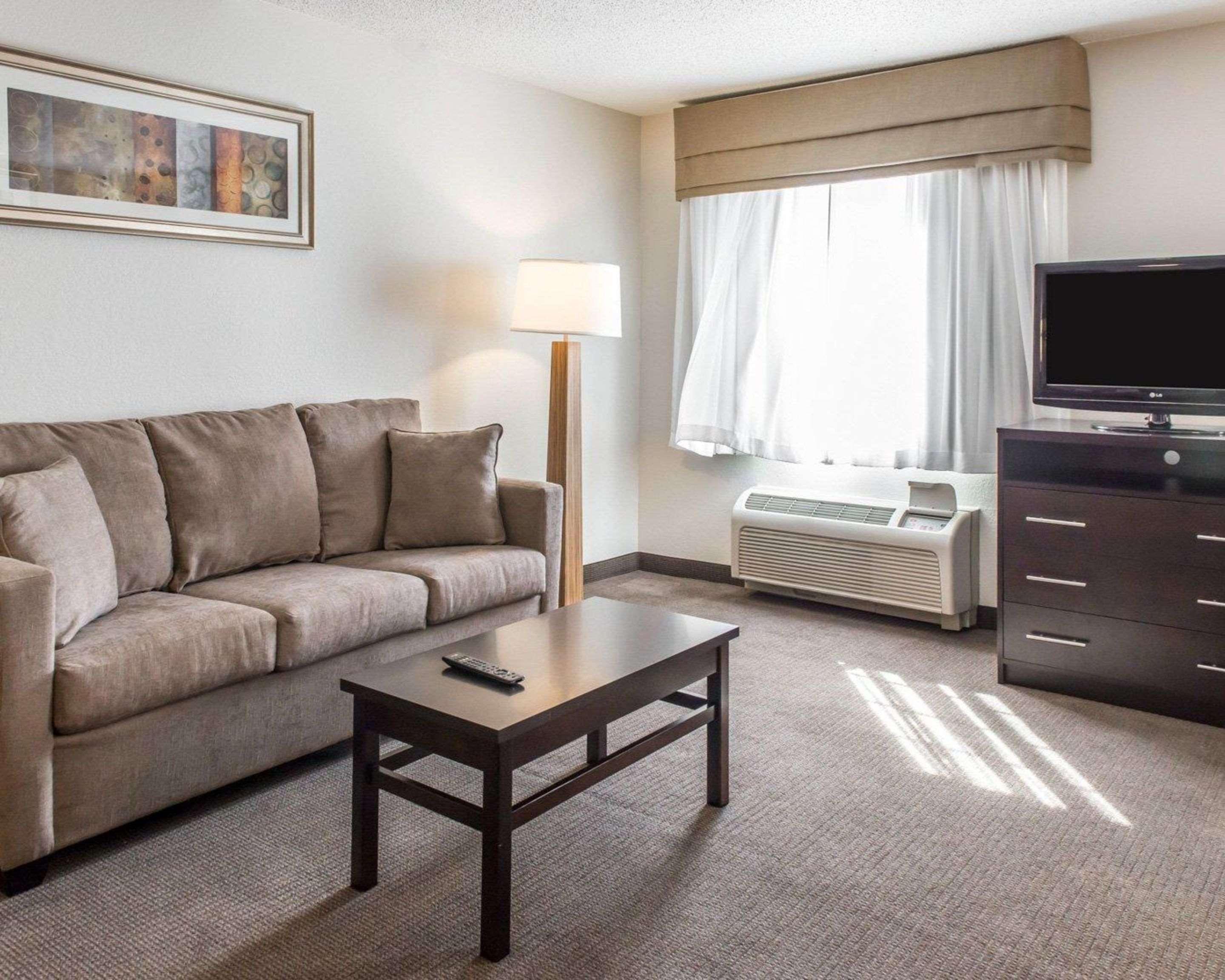 Mainstay Suites Pittsburgh Airport Robinson Township Exterior foto